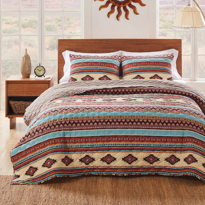 Greenland Home Red Rock Quilt and Pillow Sham Set, 3-Piece King/Cal King, Clay - King/Cal King