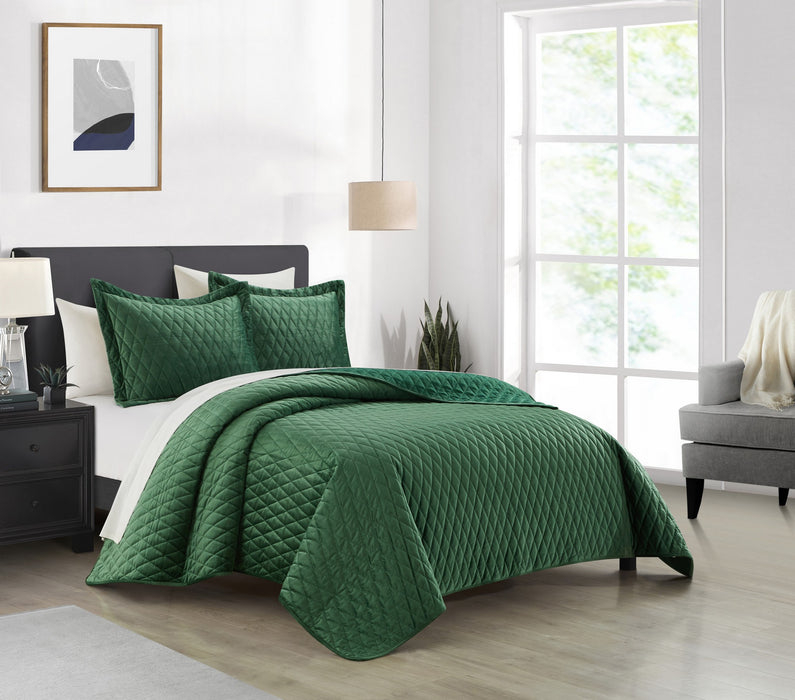 NY&C Home Wafa 7 Piece Velvet Quilt Set Diamond Stitched Pattern Bed In A Bag Bedding - Sheets Pillowcases Pillow Shams Included, Queen, Green - Queen