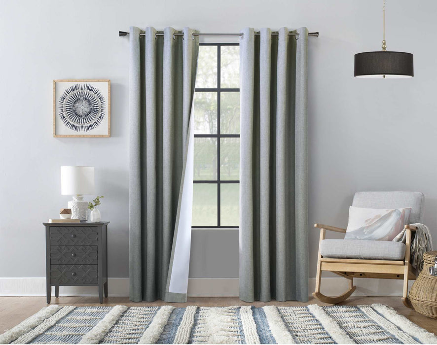 Commonwealth Thermaplus Bedford Total Blackout Grommet Curtain - 52" x 84" - Grey - 52x84"