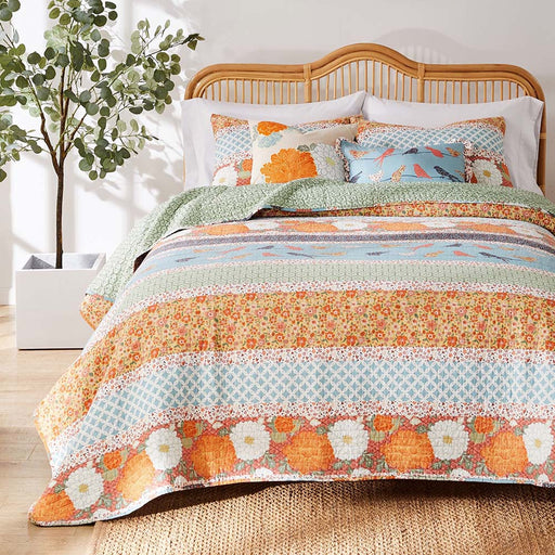 Barefoot Bungalow Carlie High Quality Striped Print Quilt Set 3-Piece Full/Queen Calico Stripe - Full/Queen