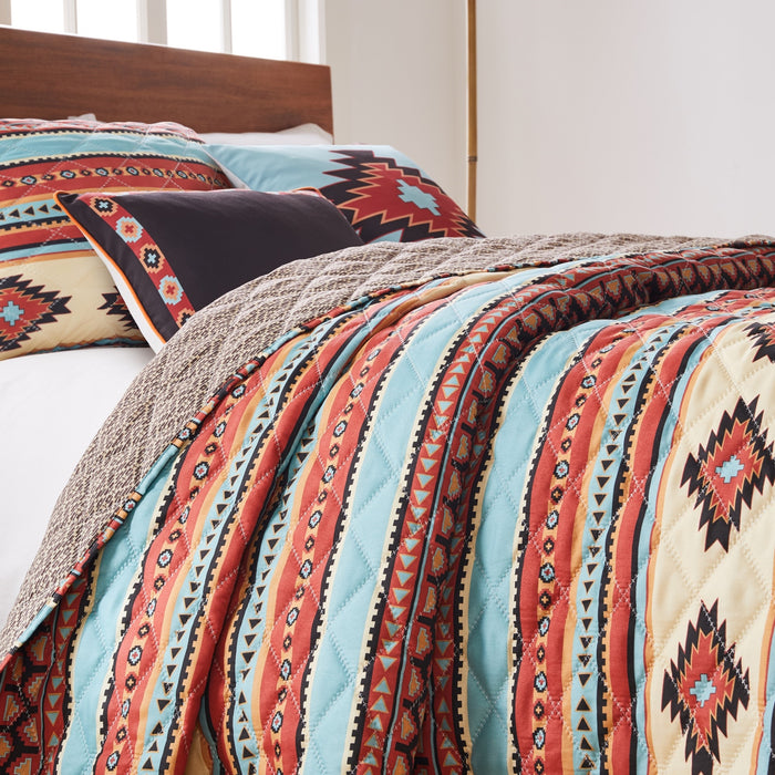 Greenland Home Red Rock Quilt and Pillow Sham Set, 3-Piece King/Cal King, Clay - King/Cal King