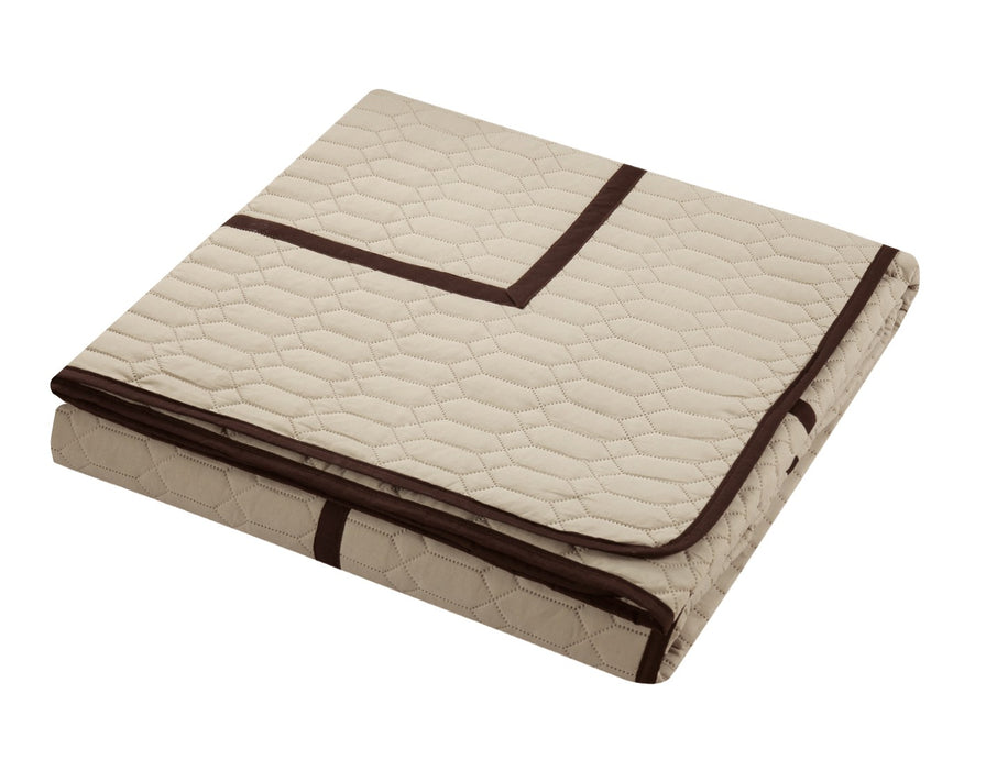 Chic Home Antoine Geometrical Design Elegant 8 PC Quilted Bed In A Bag Sheet Set Decorative Pillows & Shams - Twin 66x92, Beige - Twin