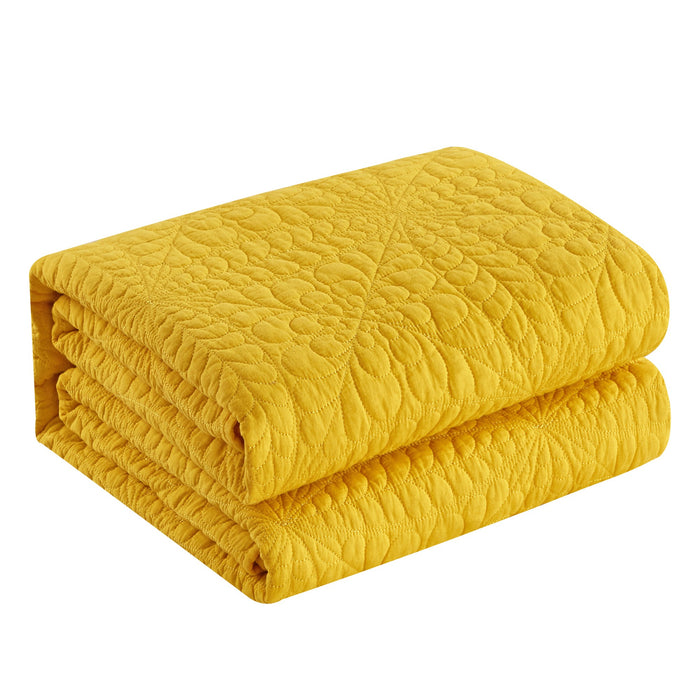 NY&C Home Babe 3 Piece Cotton Quilt Set Geometric Floral Pattern Bedding - Pillow Shams Included, King, Yellow - King