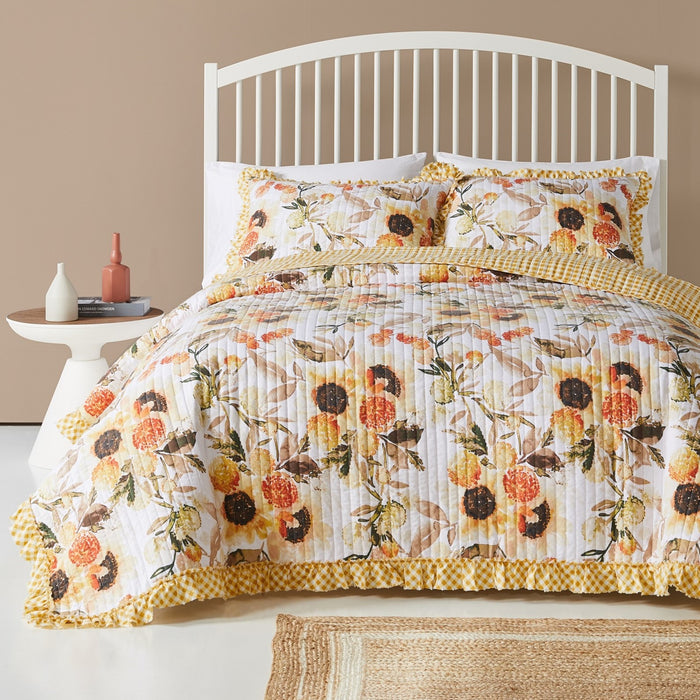 Greenland Home Somerset Ruffled Country Gingham Quilt Set, 3-Piece Full/Queen, Gold - 3-Piece Full/Queen