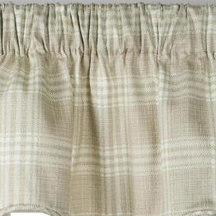 Ellis Curtain Light Blocking Cool Adjustable Bartlett Lined Scallop Window Valance - 70x17" Natural