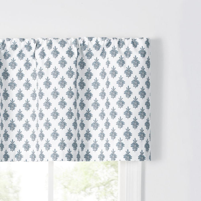 Ellis Curtain Manchester 3" Rod Pocket 100% Cotton Machine Wash and Dry Scallop Valance Lined 50" x 16" Blue