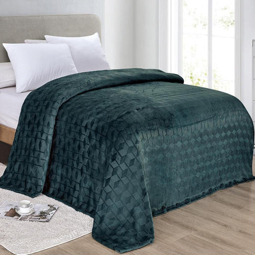 Amrani Bedcover Embossed Blanket, Soft Premium Microplush, Queen, Green - Queen