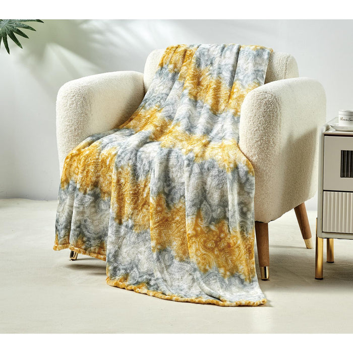 Plazatex Cillia Micro Plush Decorative All Season Throw Blanket 50" x 60" Multicolor
