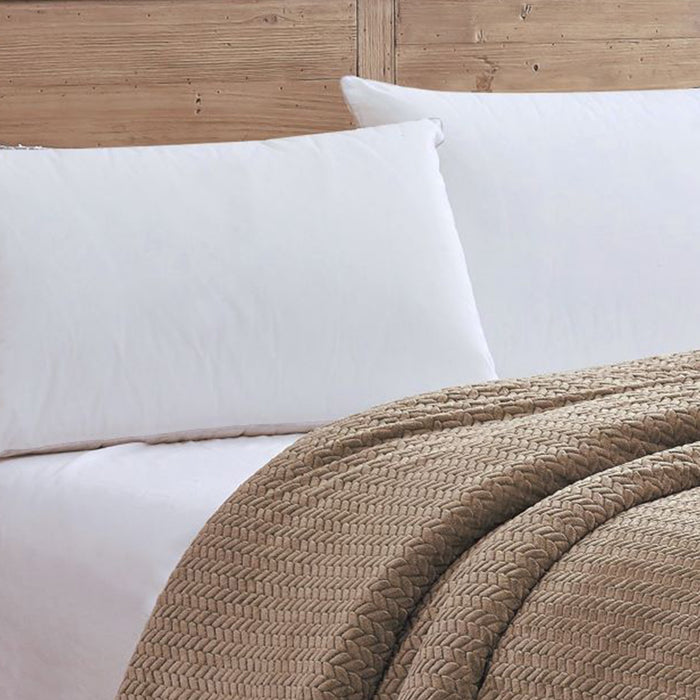 Plazatex Chevron Braided Stylish Soft Comfortable and Lightweight All Seasons Blanket Twin Taupe