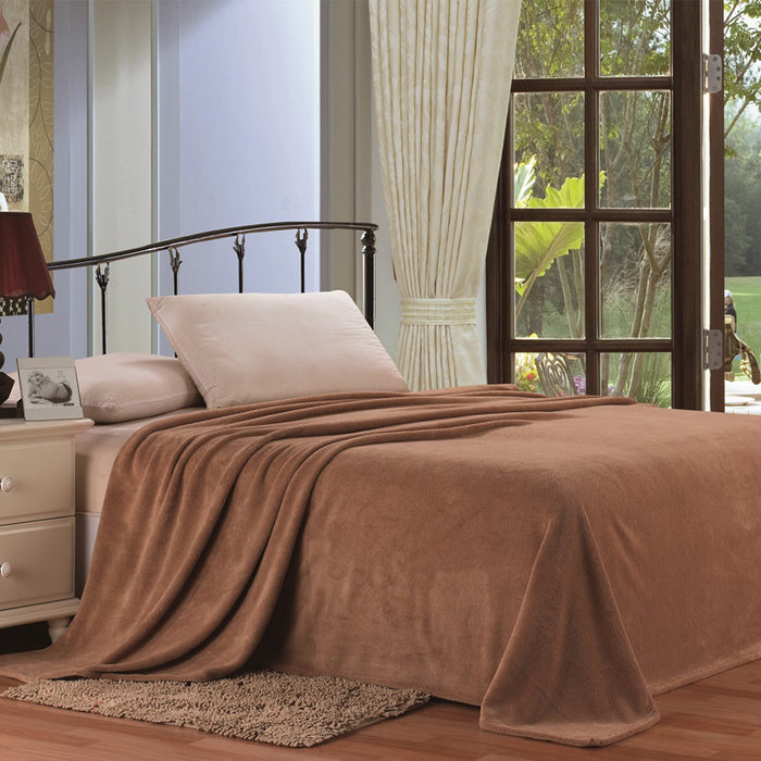 Plazatex Micro Plush Solid Parteen Soft Comfortable and Lightweight All Seasons Blanket Twin Taupe