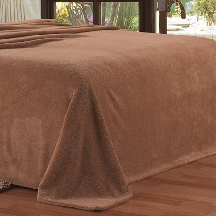 Plazatex Micro Plush Solid Parteen Soft Comfortable and Lightweight All Seasons Blanket Twin Taupe