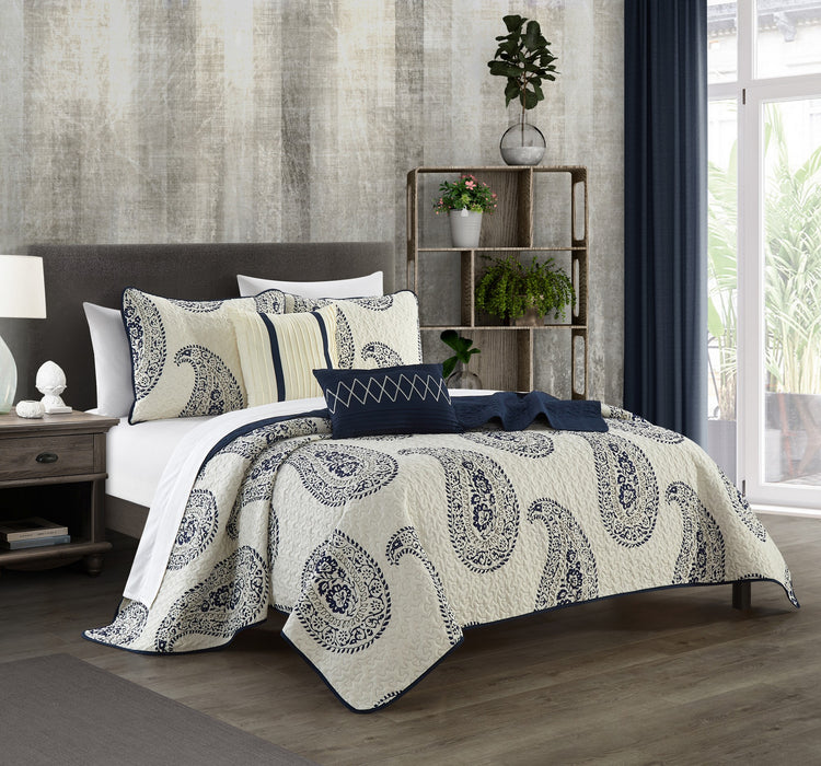 Chic Home Safira Quilt Set Contemporary Two-Tone Paisley Print Bedding - Decorative Pillows Shams Included - 5-Piece - King 104x90", Navy - King
