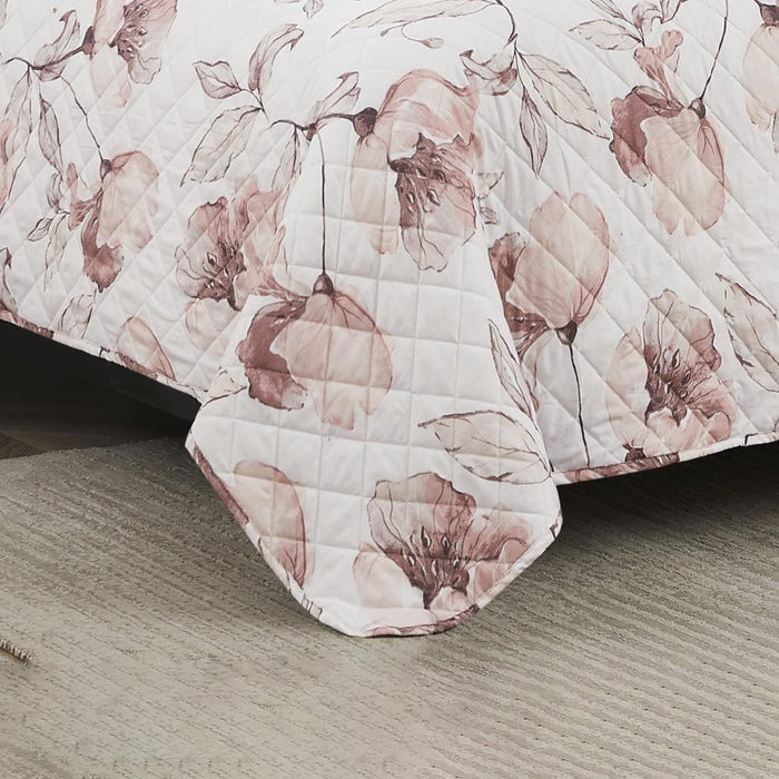 RT Designers Collection Melrose Abigail 3-Pieces Elegant Stitched Quilt Set OB Queen Multicolor