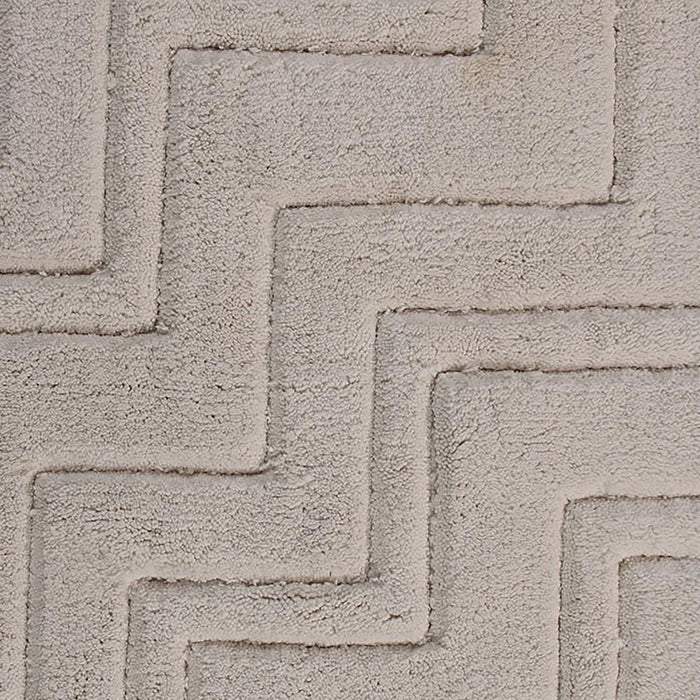 Zig Zag Pattern Cotton Non-Skid Back Bath Rug Ivory by Castle Hill London