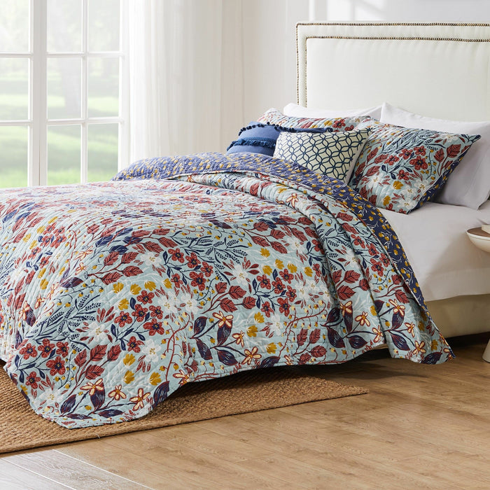 Barefoot Bungalow Perry Reversible Quilt And Pillow Sham Set - Multicolor