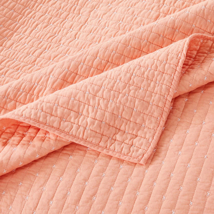 Greenland Home Fashions Monterrey Finely Stitched Quilt Set Classic Solid Color Style Machine Quilted Coral