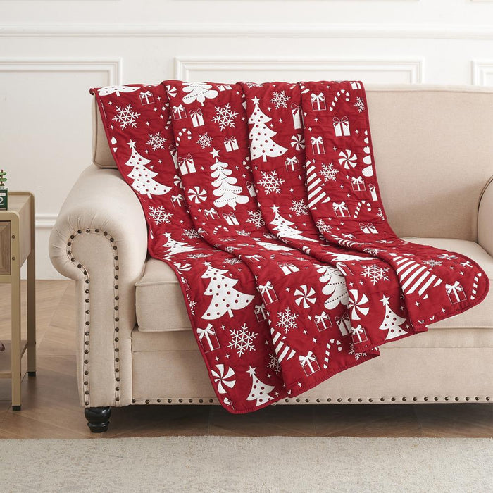 Greenland Home Fashions Festive Christmas Pattern Reversible Design Durable Polyester Throw 50" x 60" Red