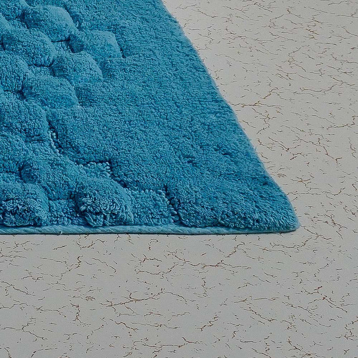 Knightsbridge Luscious Textured Striped All Season Soft Plush Cotton Reversible & Soft Bath Rug White