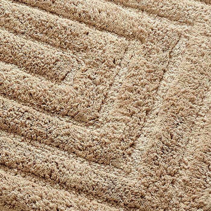 Knightsbridge Stylish And Comfortable All Season Traditional Racetrack Design Cotton Bath Rug Natural