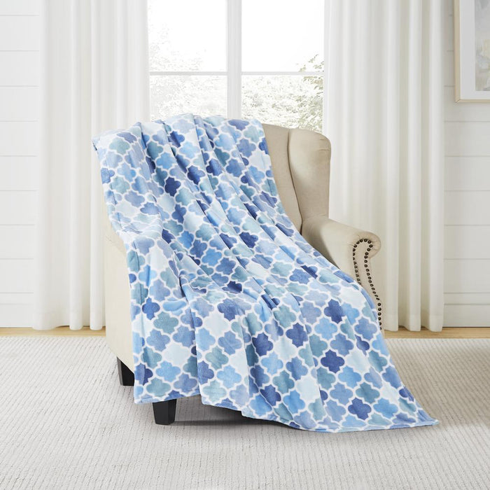 RT Designer's Collection Quatrefoil Printed Premium Flannel Throw Blanket 50" x 60" Multicolor