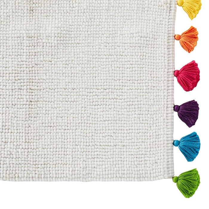 SKL Home Saturday Knight Ltd Rhapsody Vibrant Multicolored Soft And Comfy Trim Tassels Popcorn Weave Rug 20x30", White