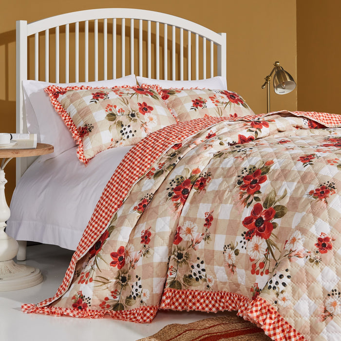 Greenland Home Wheatly Farmhouse Gingham Quilt Set, 3-Piece Full/Queen, with Ruffle Trim - 3-Piece Full/Queen
