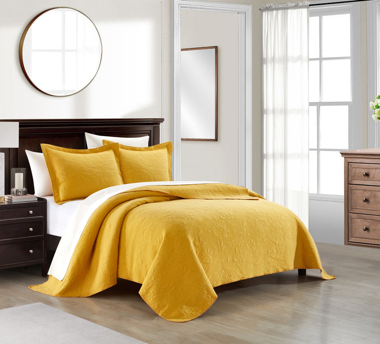 NY&C Home Austin 7 Piece Cotton Blend Quilt Set Stone Washed Textured Floral Pattern Bed In A Bag Bedding - Sheets Pillowcases Pillow Shams Included, Queen, Mustard - Queen