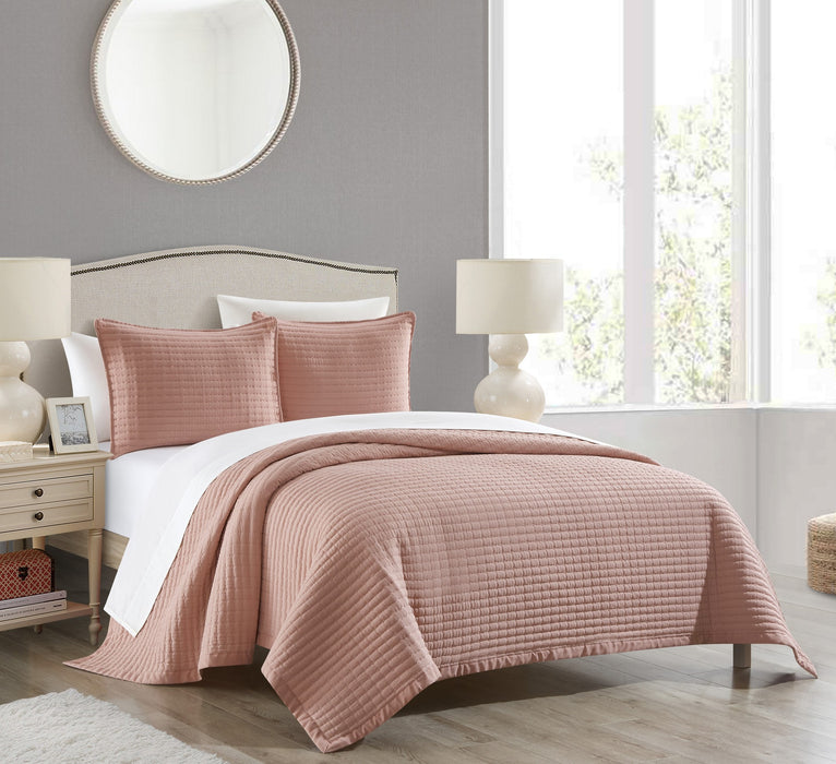 Chic Home Xavier Quilt Set Geometric Square Tile Pattern Bedding - Pillow Shams Included - 3 Piece - King 104x92", Rose - King