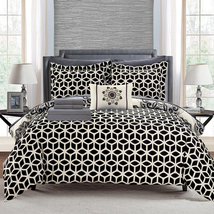 Chic Home Medallion Modern Pattern Microfiber 6/8 Pieces Comforter Bed In A Bag Sheet Set & Decorative Shams - King 106x92, Black - King