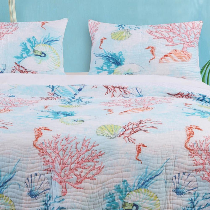 Barefoot Bungalow Sarasota Seahorse Print Pillow Sham - Standard 20x26", Multicolor - Standard