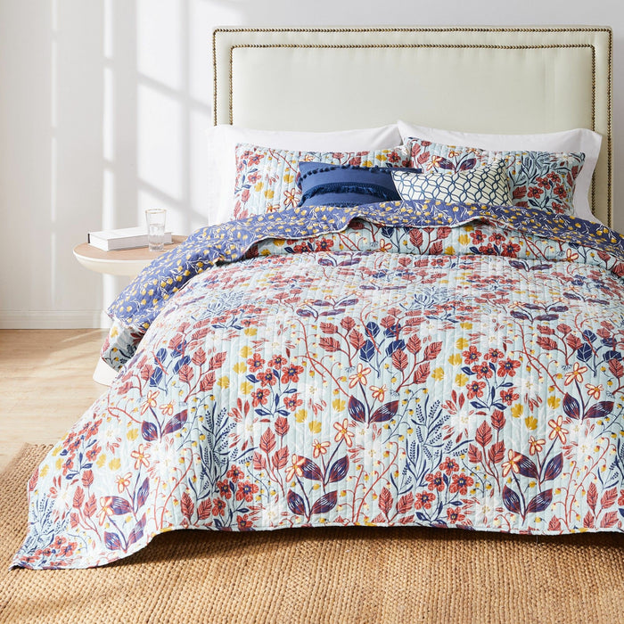 Barefoot Bungalow Perry Reversible Quilt And Pillow Sham Set - Full/Queen 90x90", Multicolor - Full/Queen