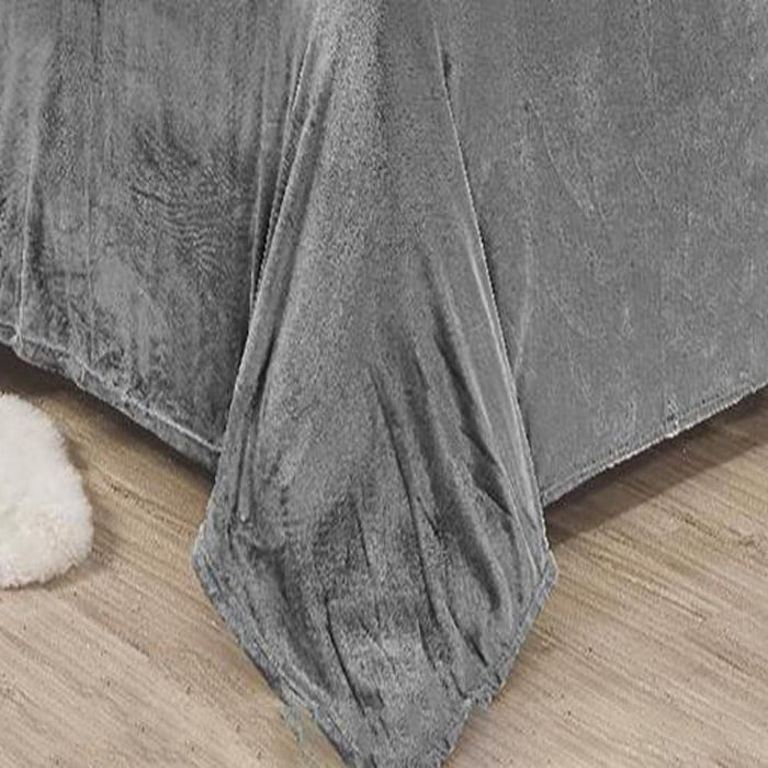 Plazatex Kansas Wrinkle Resistant Ultra Soft Solid Premium All Season Bed Sheet Light Grey